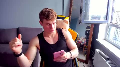 Snapshot of kurt_hanssen chatting on June 2026 03:28:02 PM kurt_hanssen online show from June 2026 03:28:02 PM