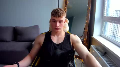 Snapshot of kurt_hanssen chatting on July 2026 03:38:02 PM kurt_hanssen online show from July 2026 03:38:02 PM