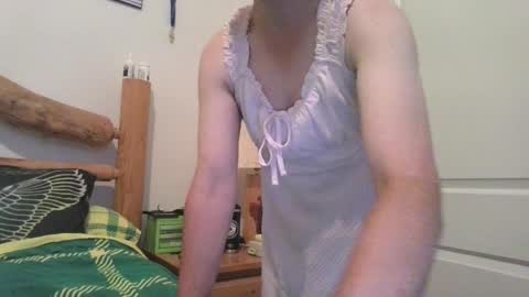 Snapshot of kwahrens22 chatting on April 2026 02:34:01 AM Kenji online show from April 2026 02:34:01 AM