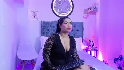 kyana_cream online show from July 2026 11:52:02 AM