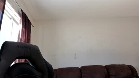 kyle67527 online show from October 2025 02:25:02 PM