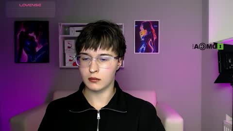 kyleberry_ online show from November 2025 04:06:02 PM