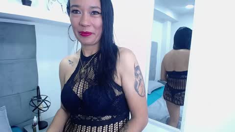 Kylee28 online show from January 2025 08:47:01 PM