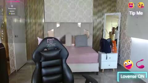 kyler_tay online show from June 2026 11:46:01 AM