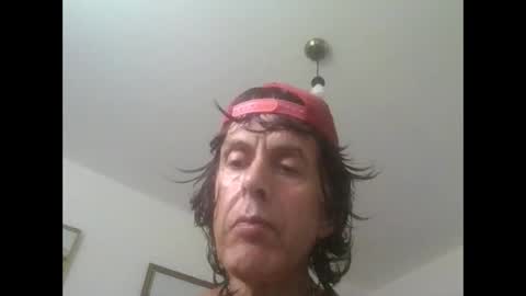 Snapshot of kylestrips4youq chatting on May 2026 12:21:01 PM kylestrips4youq online show from May 2026 12:21:01 PM