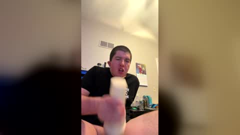 Snapshot of kylevogt2024 chatting on March 2026 02:05:02 AM kylevogt2024 online show from March 2026 02:05:02 AM