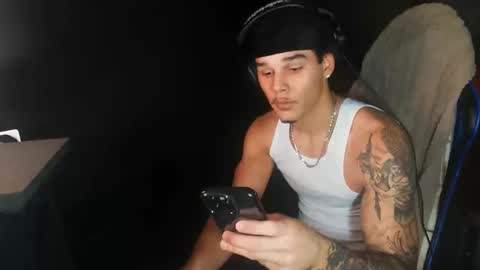 Snapshot of kylewhitedgs chatting on December 2024 07:23:01 PM KyleWhiteDGS online show from December 2024 07:23:01 PM