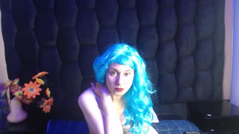 kylie_bloom online show from November 2025 08:42:02 PM