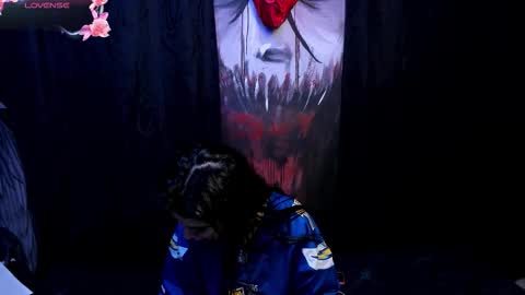 submissive demon Please help me to reach 500 thumbs up online show from September 2025 10:37:02 PM