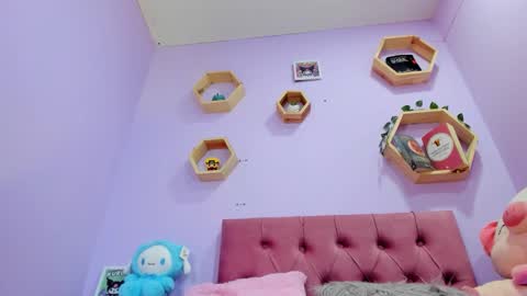 kylie gomez  online show from March 2026 04:04:02 AM