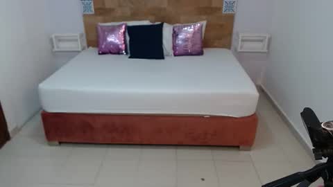 Melissa online show from December 2025 11:06:02 AM