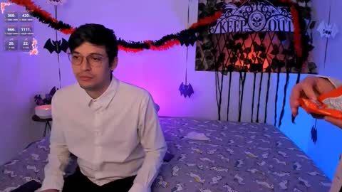 Snapshot of kylietimothee chatting on October 2025 07:05:01 PM kylietimothee online show from October 2025 07:05:01 PM