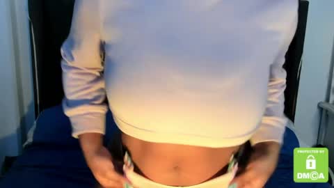 kylie white boobs online show from April 2026 06:02:01 PM