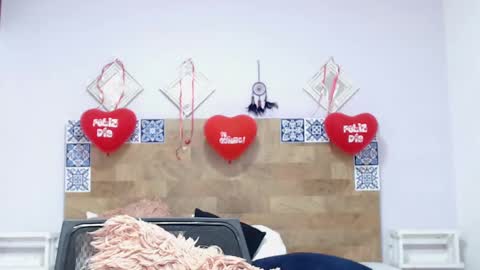 Kylie online show from February 2025 03:05:01 PM