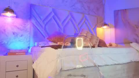 Snapshot of kylle_2050 chatting on October 2025 11:39:02 AM Kyle online show from October 2025 11:39:02 AM