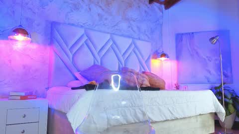 Snapshot of kylle_2050 chatting on November 2025 11:19:01 AM Kyle online show from November 2025 11:19:01 AM