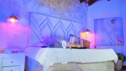 Snapshot of kylle_2050 chatting on December 2025 02:01:02 PM Kyle online show from December 2025 02:01:02 PM