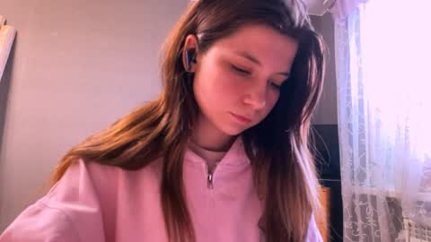 Kary online show from April 2026 02:33:01 PM