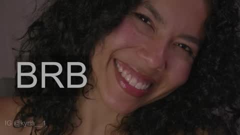 schedule 300 pm - 1100pm colombia time online show from February 2025 10:15:02 PM