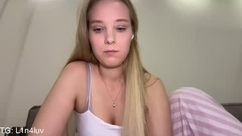 Snapshot of l1n4luv chatting on June 2026 06:45:01 PM lina online show from June 2026 06:45:01 PM