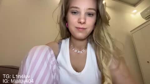 Snapshot of l1n4luv chatting on July 2026 05:16:02 PM lina online show from July 2026 05:16:02 PM