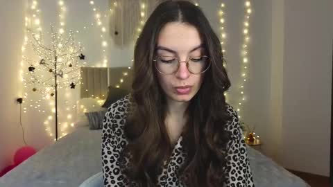 Margo  online show from January 2026 02:12:02 PM