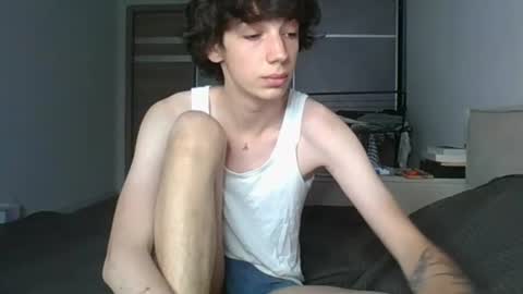 Snapshot of l8199 chatting on July 2026 12:03:01 PM liam online show from July 2026 12:03:01 PM