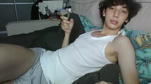 Snapshot of l8199 chatting on August 2026 05:06:01 PM liam online show from August 2026 05:06:01 PM