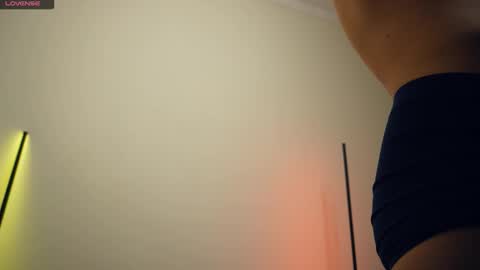 Adonis online show from October 2025 11:29:01 AM