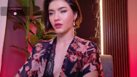 Snapshot of la_diabla_111_ chatting on October 2025 12:03:01 PM Karime online show from October 2025 12:03:01 PM