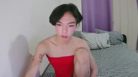 Laura online show from November 2025 04:13:02 PM