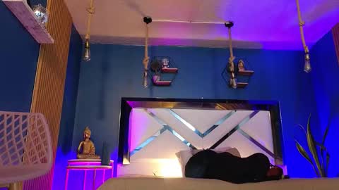 Snapshot of laady_brownn chatting on September 2025 12:10:01 PM Cris online show from September 2025 12:10:01 PM
