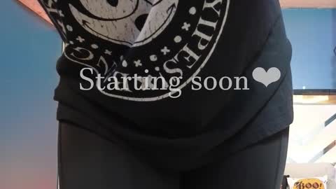 Snapshot of laady_brownn chatting on October 2025 11:00:01 AM Cris online show from October 2025 11:00:01 AM
