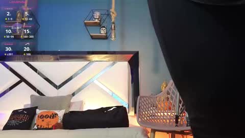 Snapshot of laady_brownn chatting on October 2025 10:59:02 AM Cris online show from October 2025 10:59:02 AM