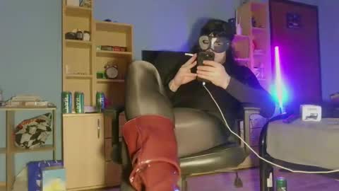 labondage online show from February 2026 06:40:02 AM
