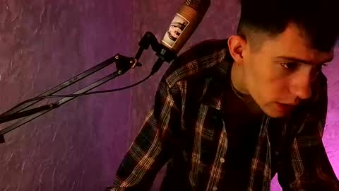 Marco online show from February 2025 11:01:02 AM