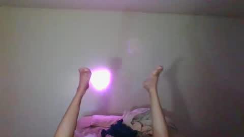 lachickadelbronx online show from February 2025 01:09:01 AM