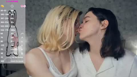 Violet and Isabel online show from August 2026 07:50:02 PM