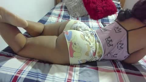 Snapshot of ladahear_ chatting on October 2025 10:32:02 PM Akyra online show from October 2025 10:32:02 PM