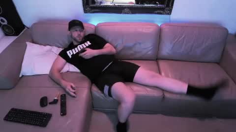 Hectic online show from January 2025 05:22:02 PM