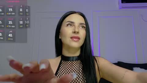Snapshot of lady_charm__ chatting on May 2026 05:23:02 AM Mira online show from May 2026 05:23:02 AM