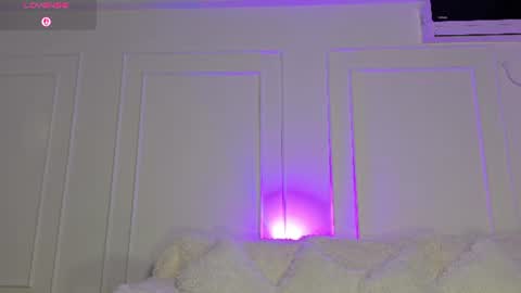 Snapshot of lady_charm__ chatting on June 2026 05:38:02 AM Mira online show from June 2026 05:38:02 AM