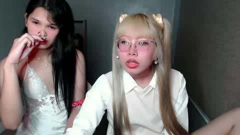 Snapshot of lady_galacticax chatting on December 2024 03:37:01 PM    online show from December 2024 03:37:01 PM