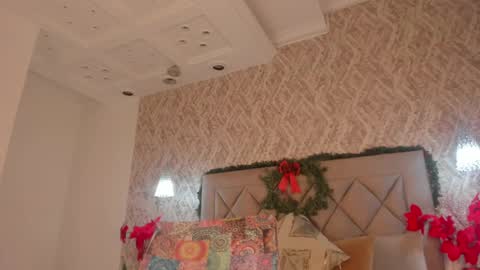 Gaby  online show from December 2024 05:53:02 PM