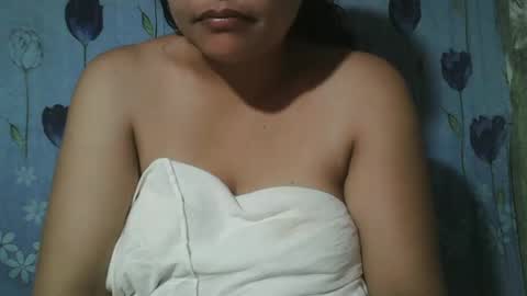 Snapshot of lady_love063 chatting on January 2025 05:02:02 AM lady_love063 online show from January 2025 05:02:02 AM