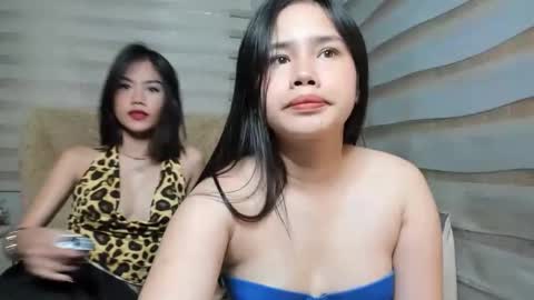 lady_mari69 online show from December 2025 05:33:02 PM