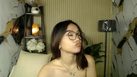 lady_mari69 online show from March 2026 07:08:02 PM