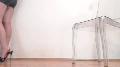 Snapshot of lady_nymph chatting on December 2024 06:59:01 PM The Queen of Swords online show from December 2024 06:59:01 PM