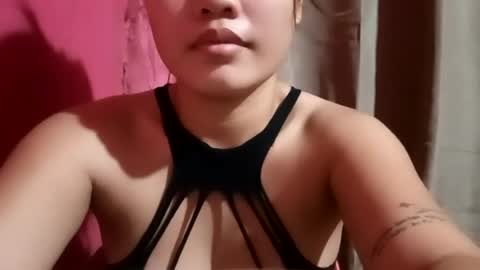 Snapshot of lady_rose19 chatting on July 2026 06:14:02 PM kitty online show from July 2026 06:14:02 PM