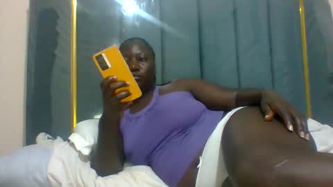 lindah32 online show from January 2025 09:11:02 PM